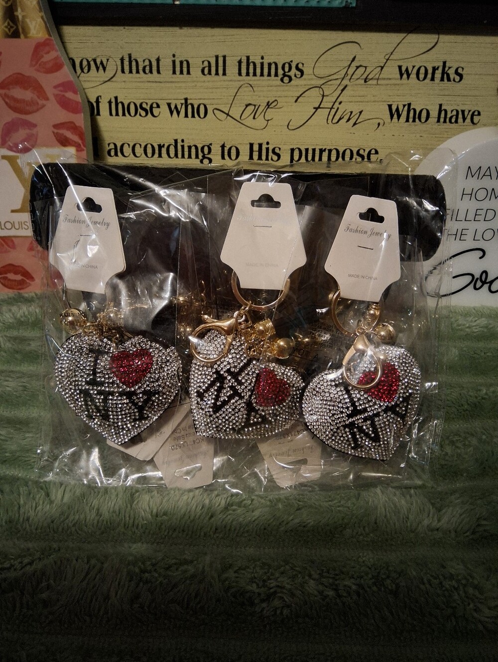 LOT OF 6 - "I LOVE NY" CHUNKY KEYCHAIN BAG CHARM